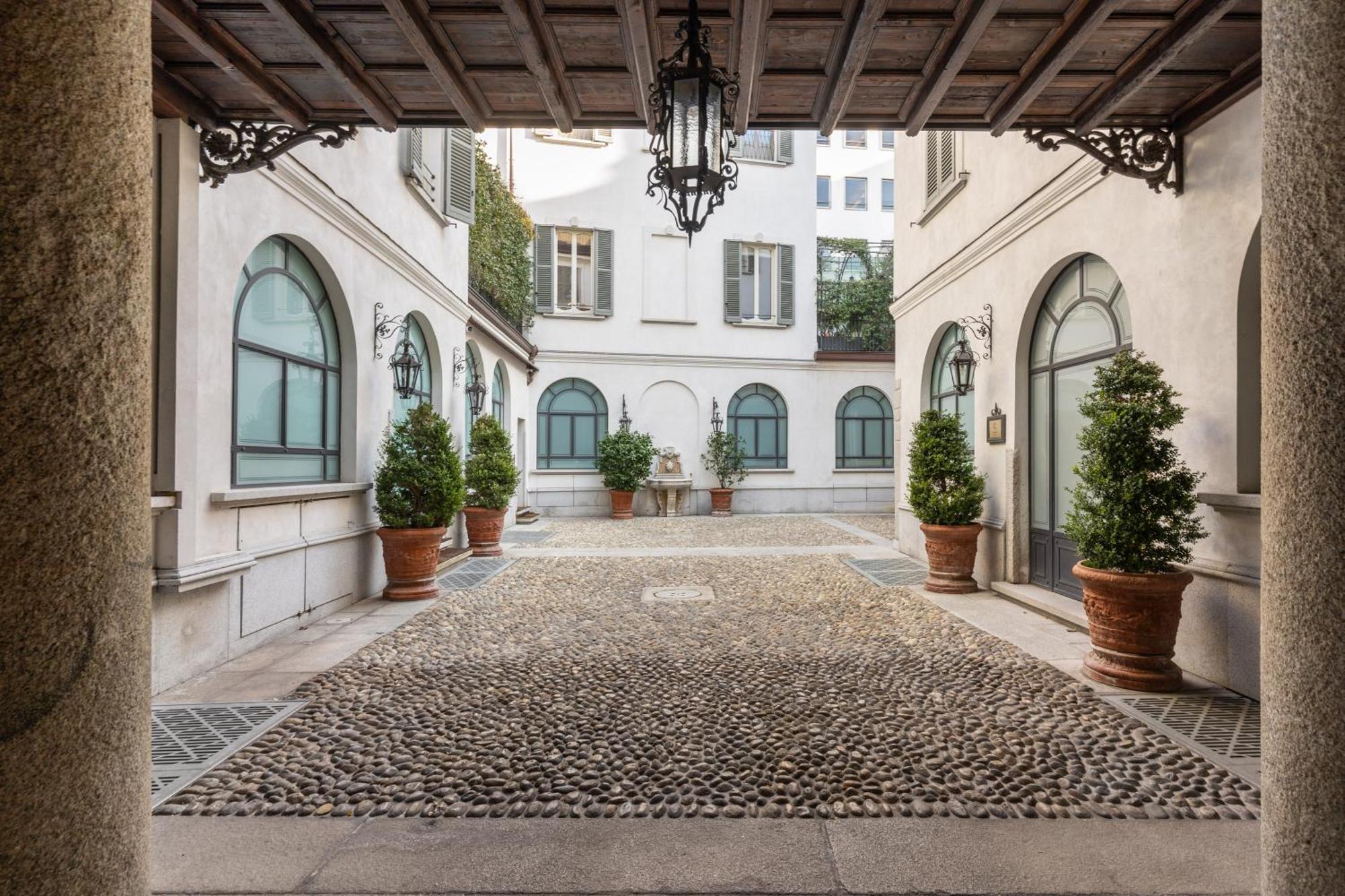 Hotel Santa Marta Suites Milano Esterno foto