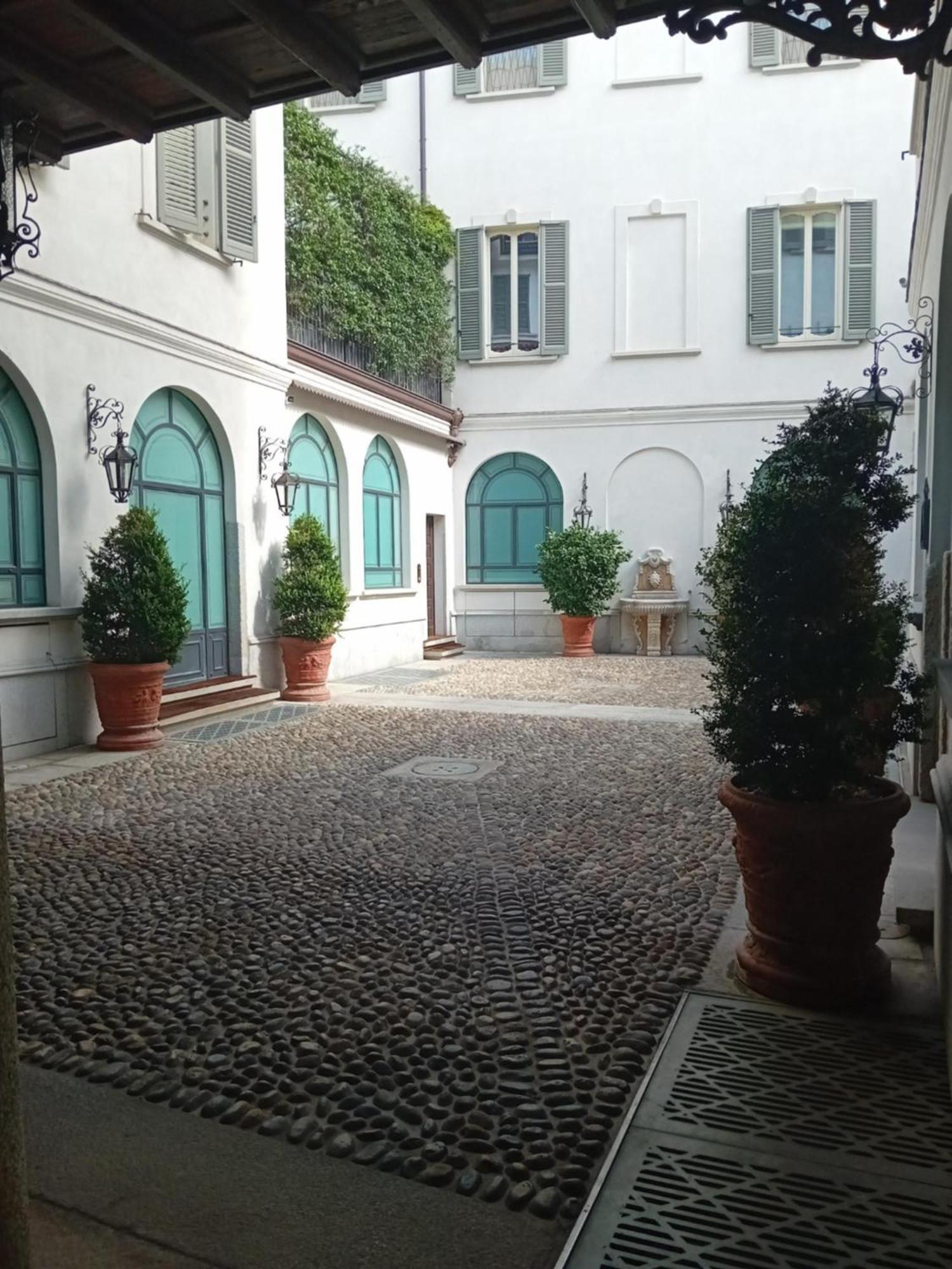 Hotel Santa Marta Suites Milano Esterno foto